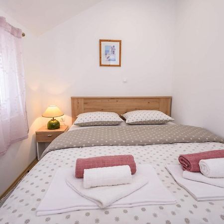 Apartmán Bonaca Rogotin Exteriér fotografie
